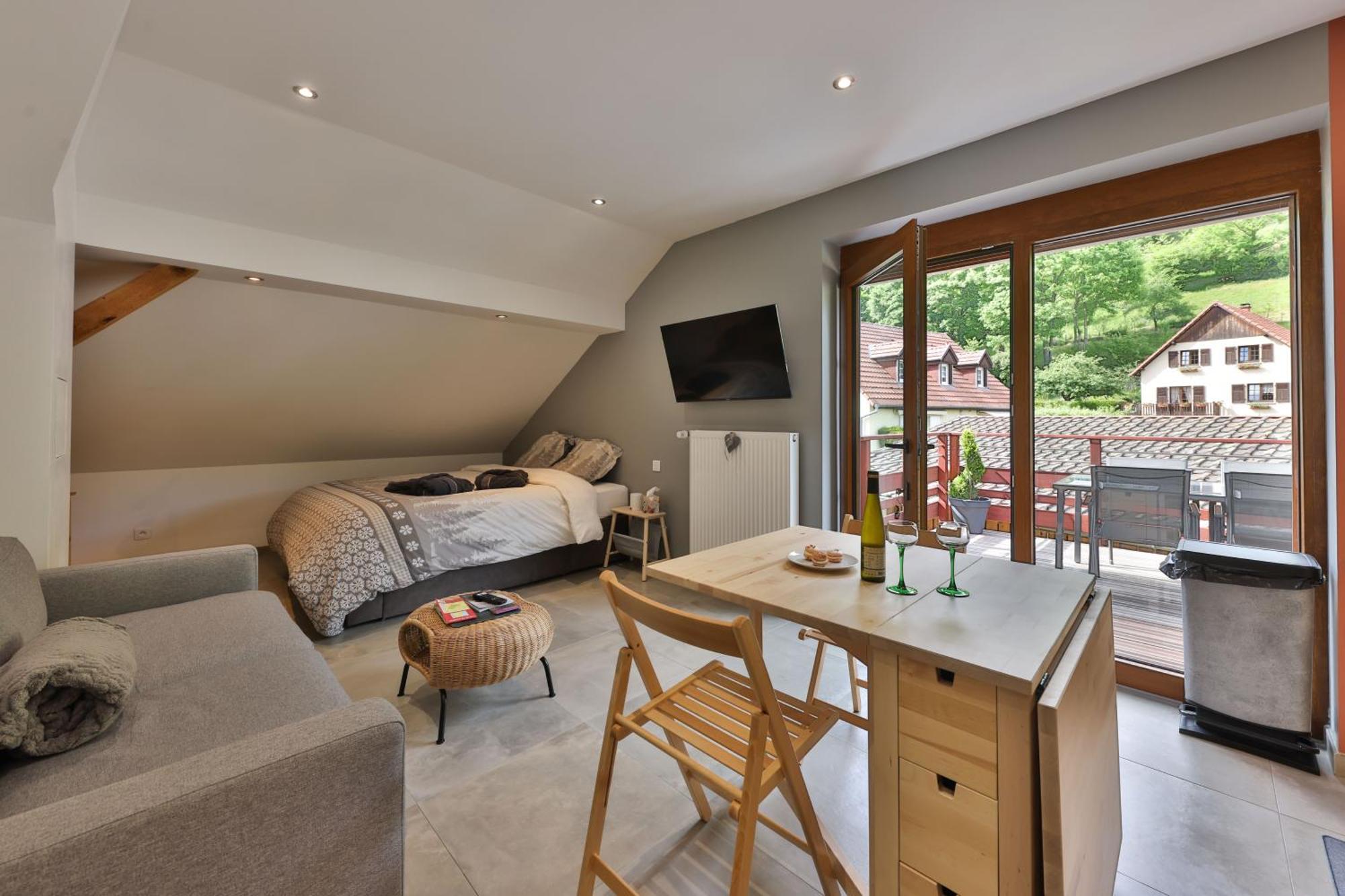 Gite Du Silberwald Charmant Gite Avec Spa - Jacuzzi , Acces Privatif Stosswihr Rum bild